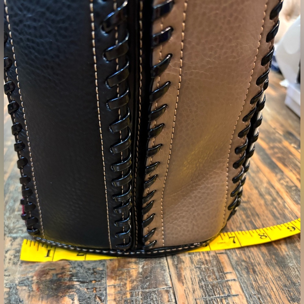 Patchwork Colored Stitching Handbag - Picture 12 of 14